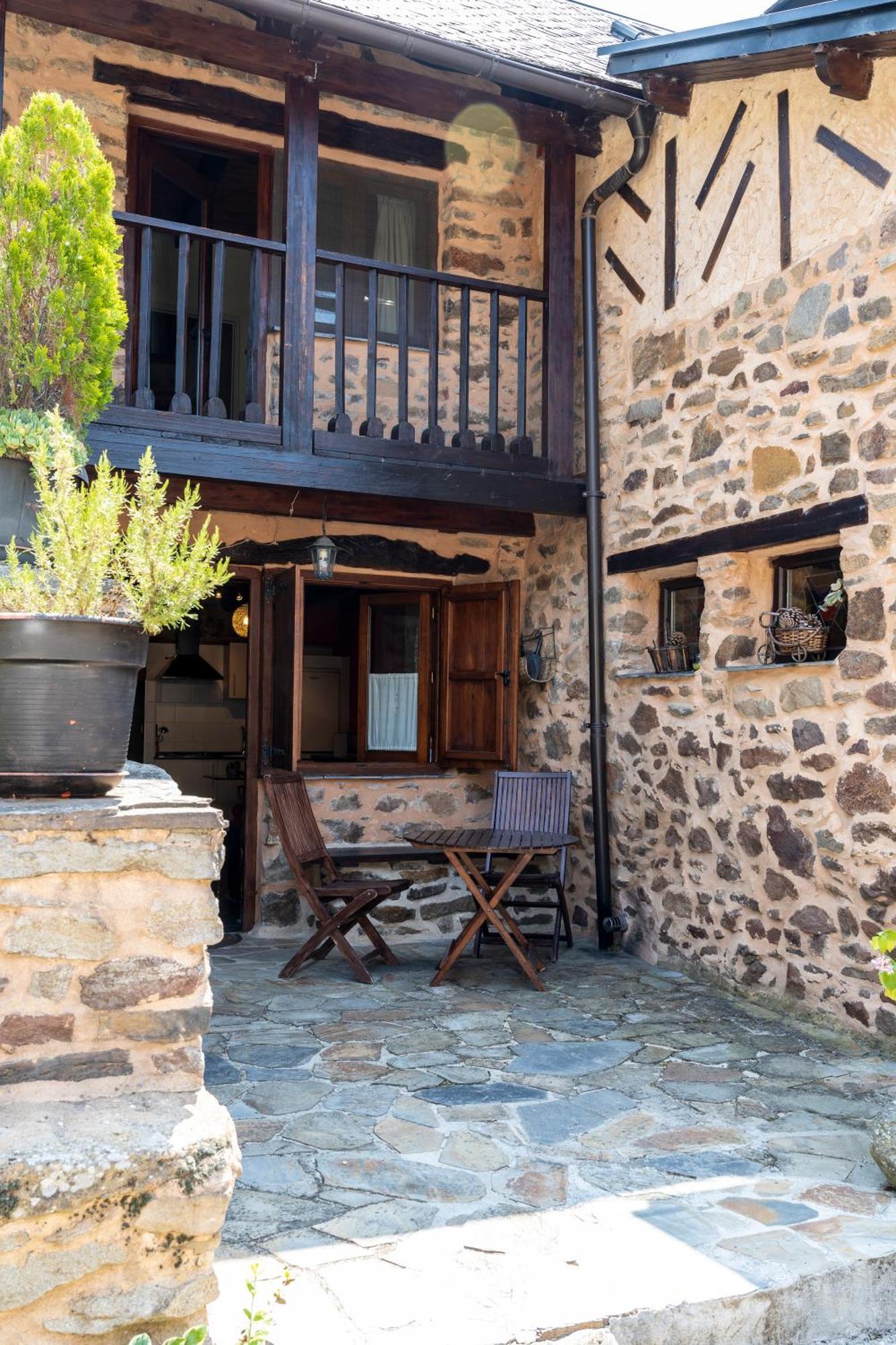 Casa De Turismo Rural Sardom3 Bembibre  Exterior foto